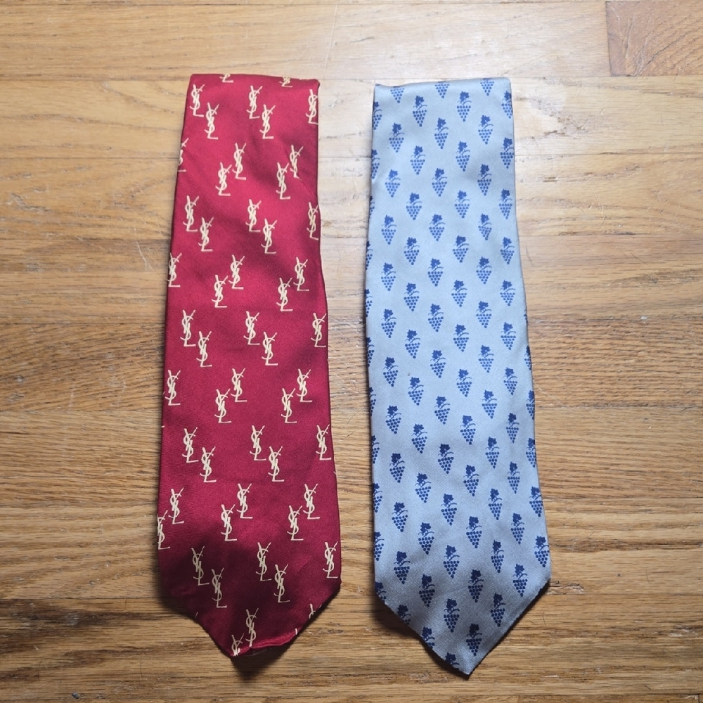 Vintages Yves Saint Laurent YSL monogram, grape cluster 100% silk ties